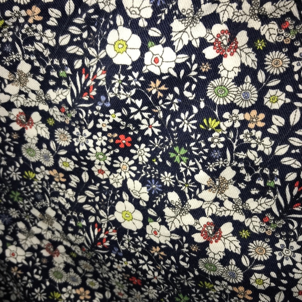 Patterned Loft shorts - Picture 3 of 3